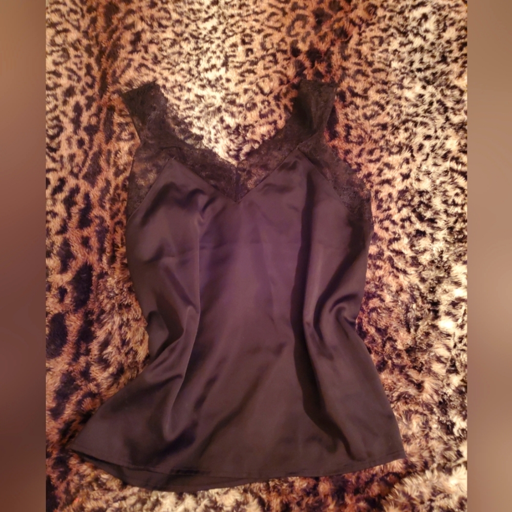 Express lace tank top